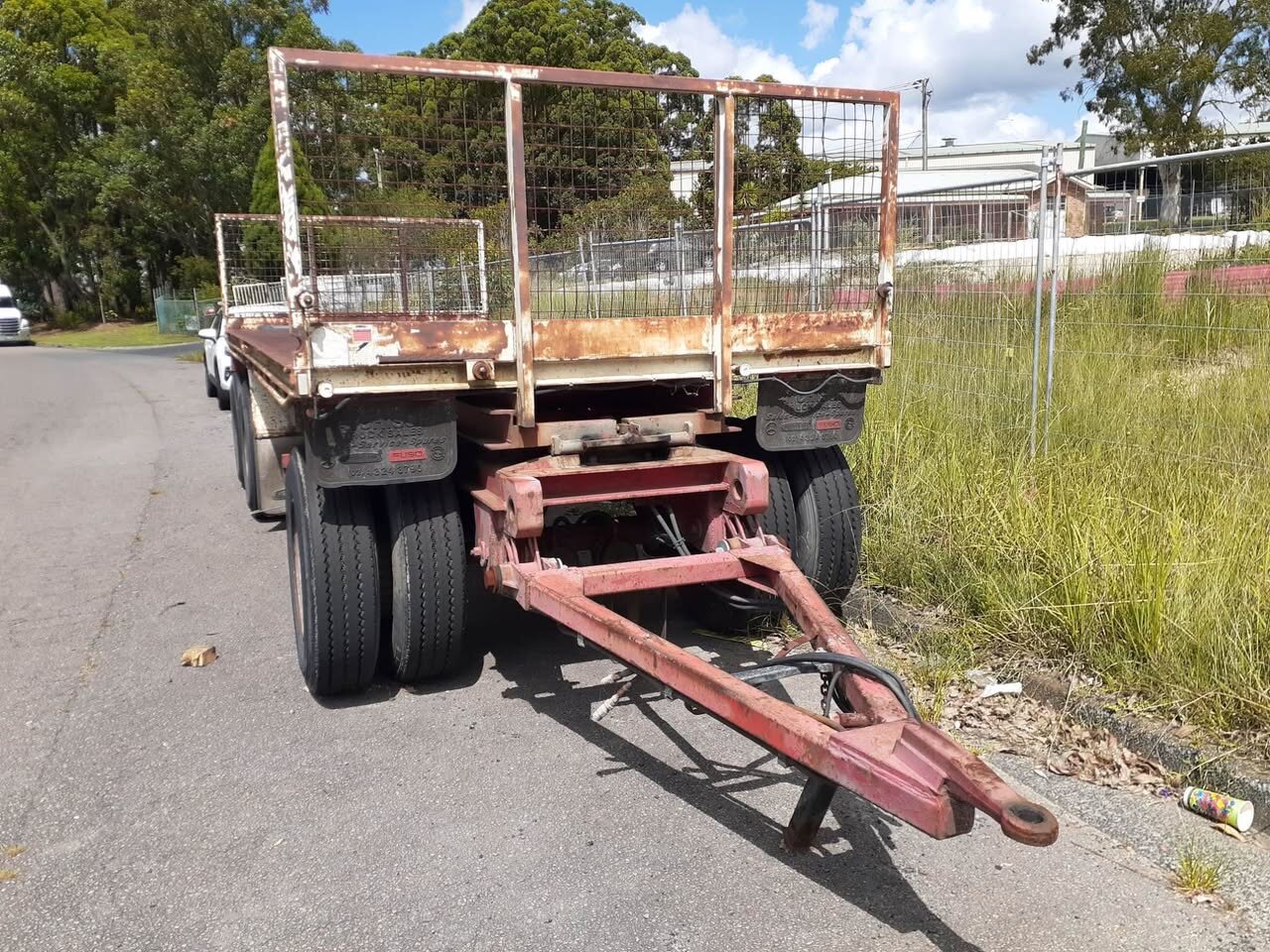 2002 Banmere 3 axle dog trailer flat top