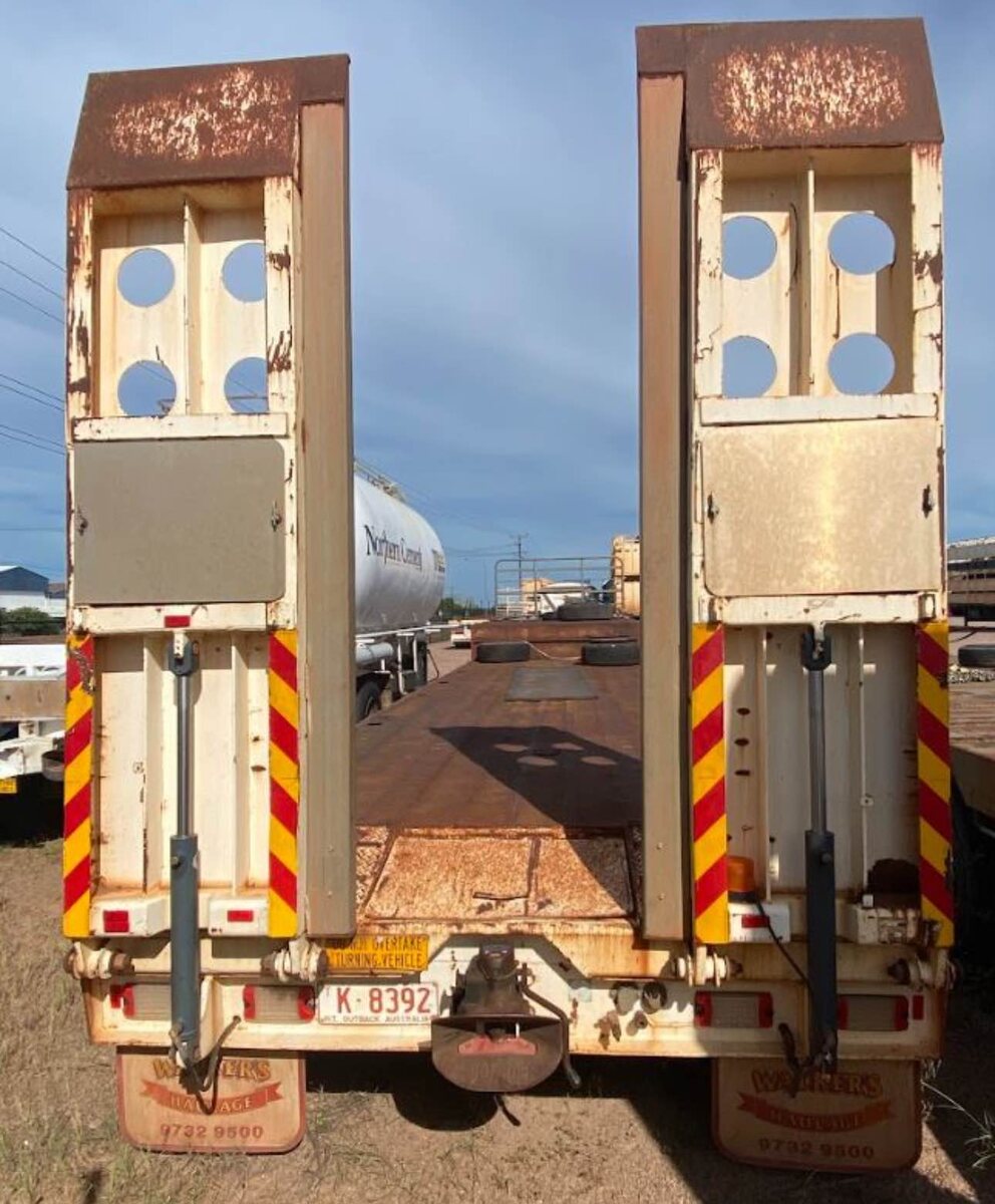 1997 Tuff Semi Step Deck Extendable