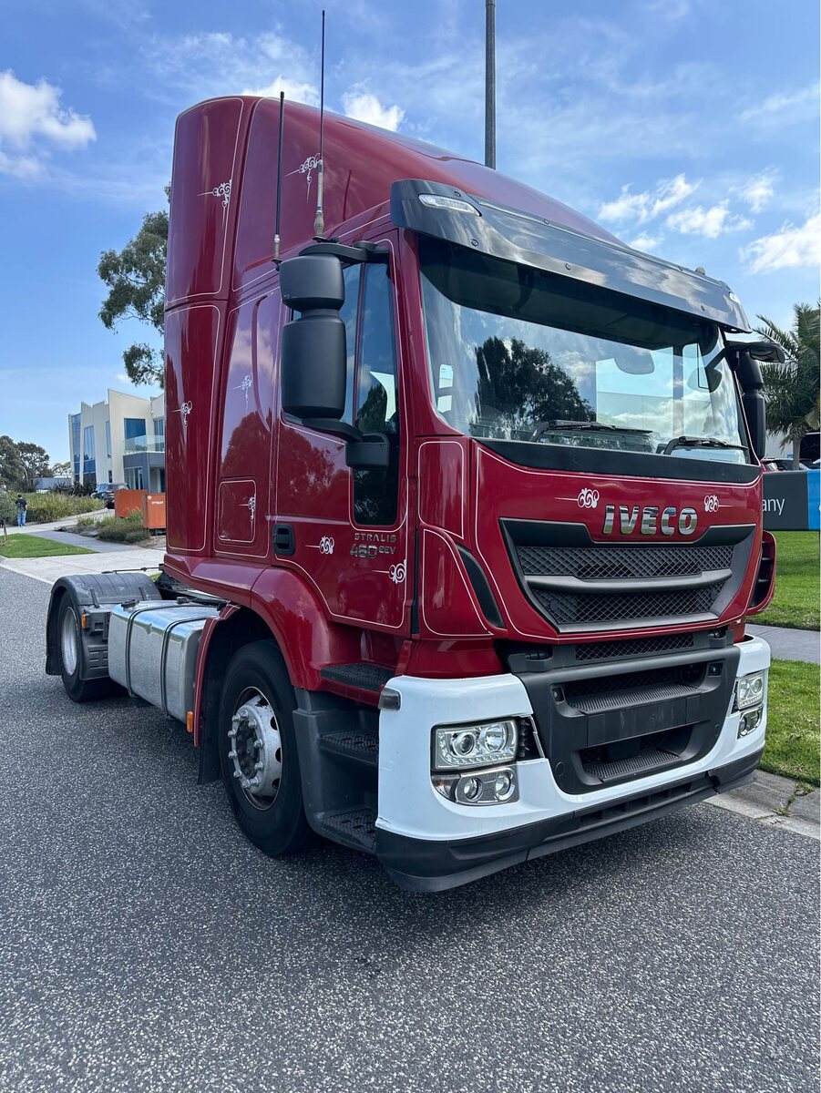 2015 Iveco STRALIS 460