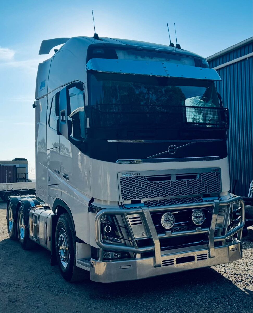 2021 Volvo FH16 441 kW very low km