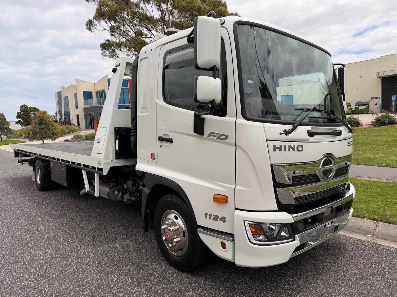 2024 Hino FD1124