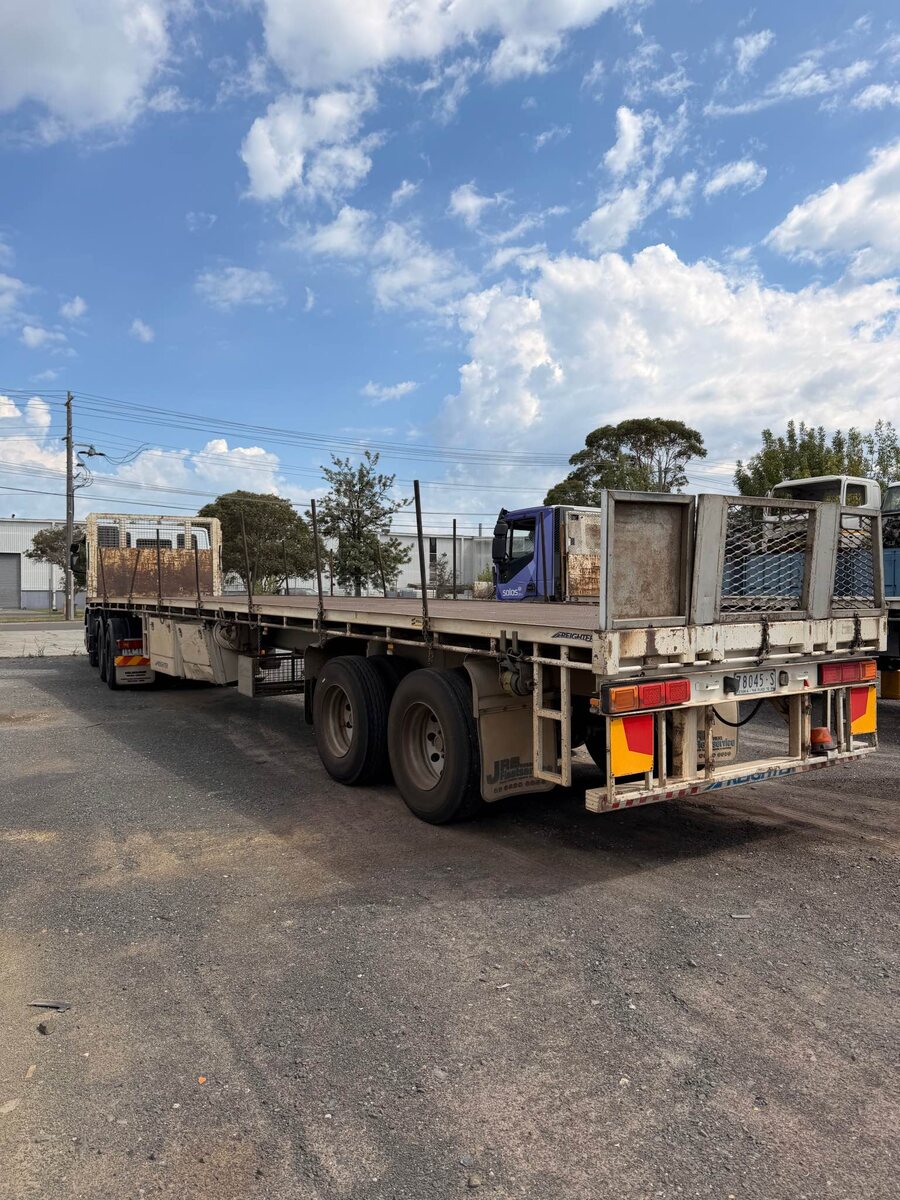 2010 Maxitrans ST2 Extendable