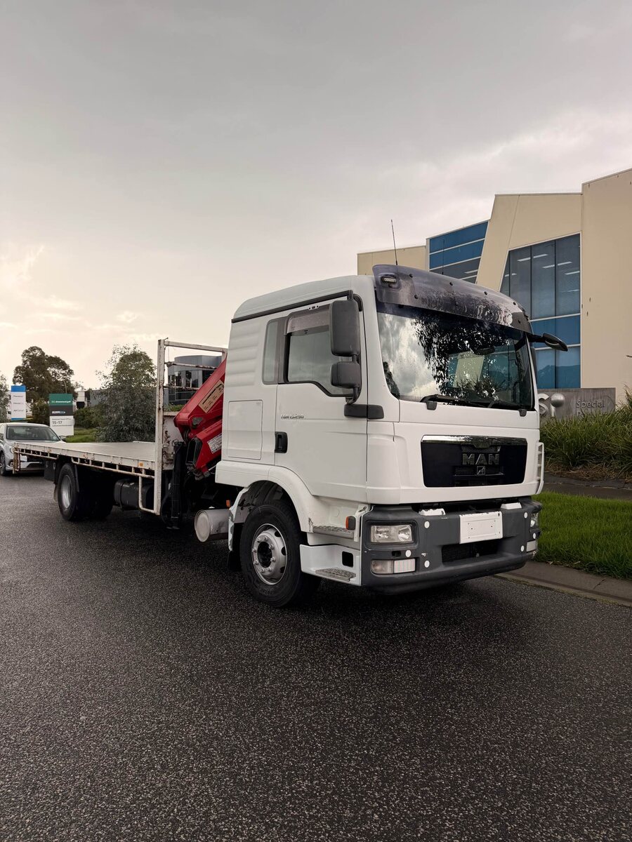 2012 MAN TGM 16-290 Automatic Crane Truck